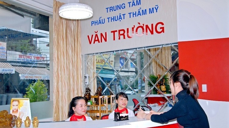 học phun xăm thẩm mỹ tại đà nẵng