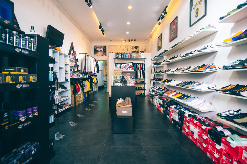 Sneaker Đà Nẵng - Top 10 shop giày sneaker chuẩn gu, giá rẻ - top1review.vn