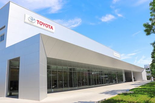 showroom Toyota đà nẵng 