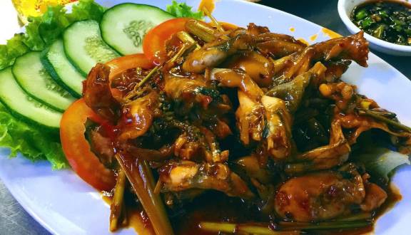 quán nhậu Tuấn Râu