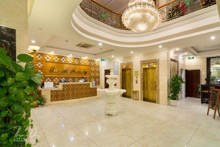 Royal Family Hotel – khách sạn 3 sao gần biển có hồ bơi Đà Nẵng