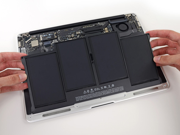 Một số nguyên nhân dẫn đến hỏng pin MacBook