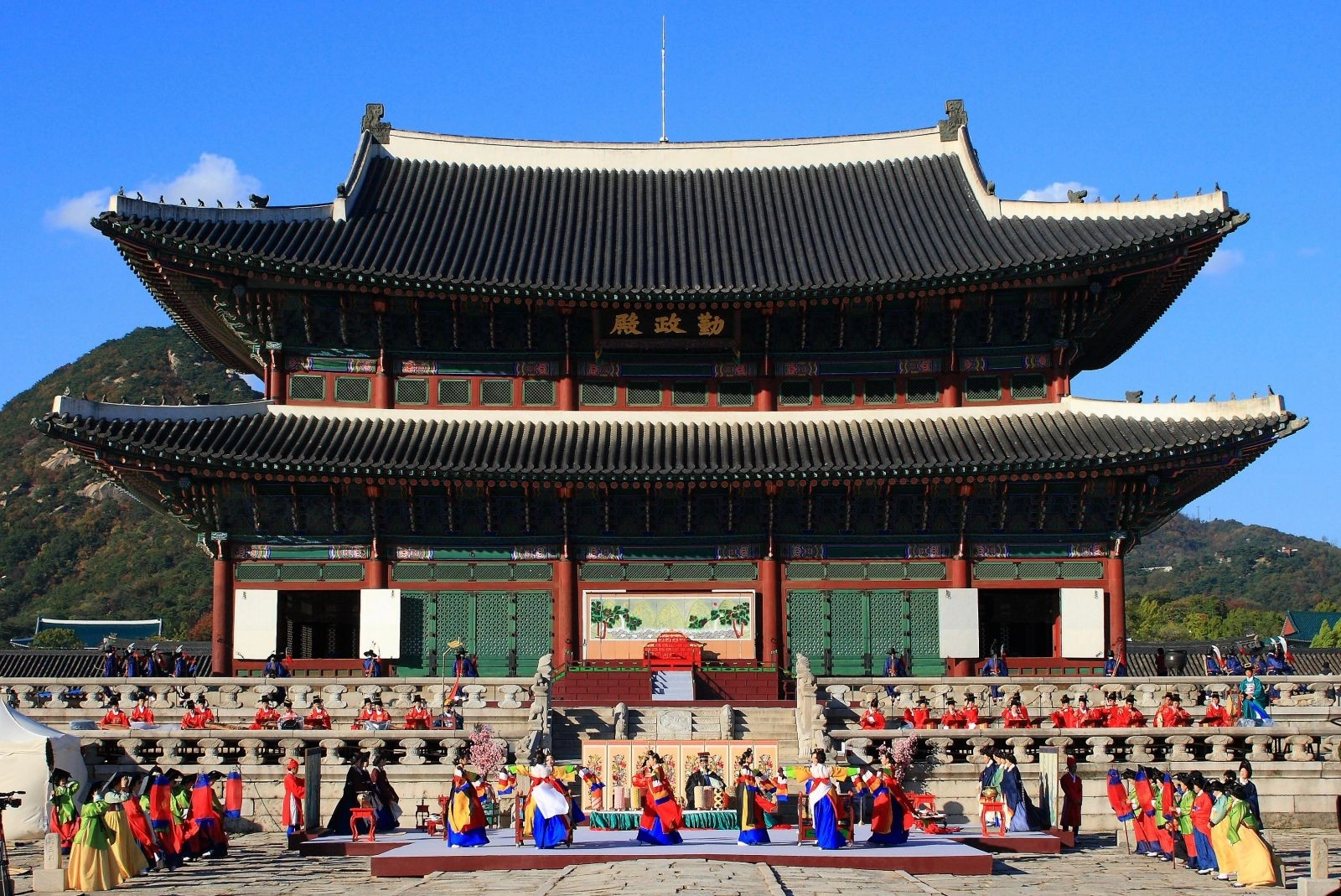 cung-gyeongbokgung-han-quoc-2-jpg
