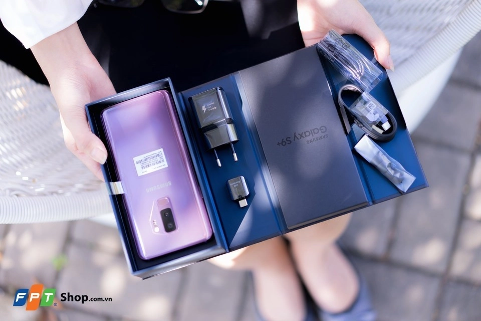 s9-ve-hang-2-jpg