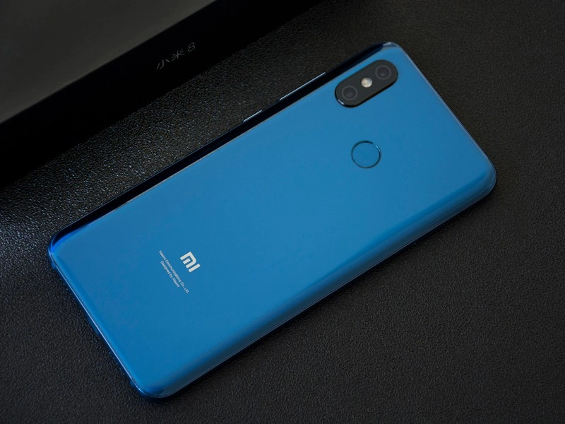 xiaomi-mi-8-4-jpg
